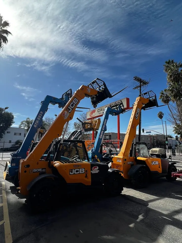 JCB 540-170 Telehandler in Dammam -  5